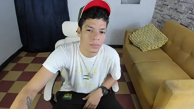 Andres sant  online show from March 29, 2026, 3:39 am