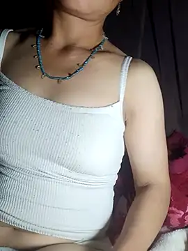 witch-xx online show from July 11, 2026, 4:43 pm
