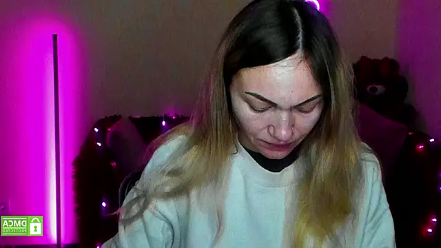 BlondMikey22 online show from February 18, 2026, 6:31 am