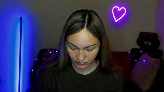 BlondMikey22 online show from May 11, 2026, 11:27 am