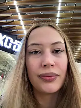 Snapshot of blonde_exe chatting on February 11, 2026, 3:17 pm blonde exe online show from February 11, 2026, 3:17 pm