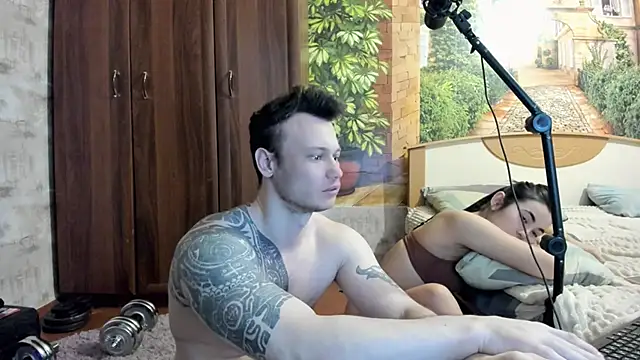 Snapshot of _littleangie_ chatting on February 5, 2026, 12:37 am littleangie online show from February 5, 2026, 12:37 am