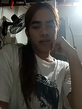 Wildcam21 online show from February 18, 2026, 9:16 am