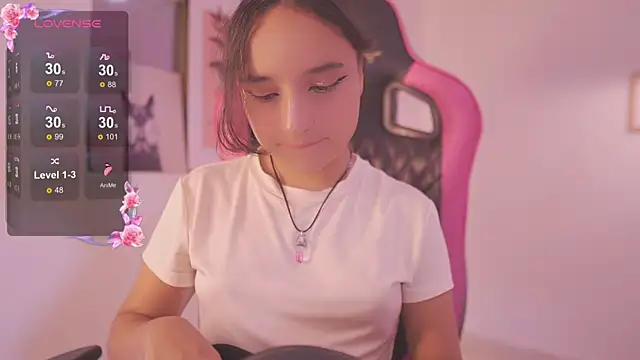  emily jonexs online show from June 18, 2026, 8:24 pm