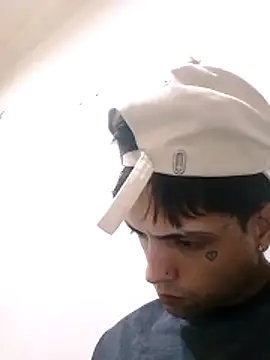 Snapshot of CubanoxxxSex chatting on February 20, 2026, 8:31 pm CubanoxxxSex online show from February 20, 2026, 8:31 pm