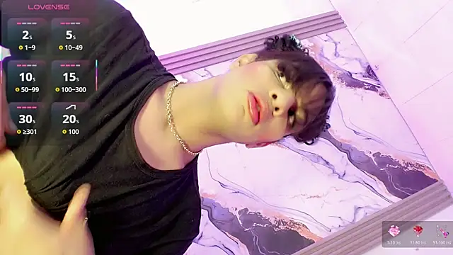 Zonce shimer online show from March 31, 2026, 7:36 pm