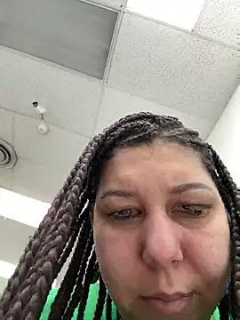 neekybonita online show from February 7, 2026, 9:51 pm