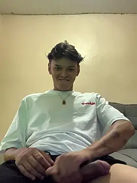 Snapshot of seucasal chatting on March 3, 2026, 7:31 pm seucasal online show from March 3, 2026, 7:31 pm