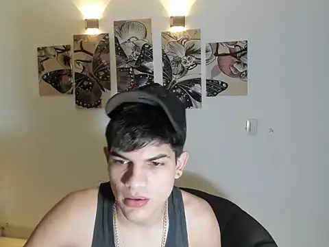 Snapshot of Jesshot_bigcock20cm chatting on February 15, 2026, 4:53 am Jesshot bigcock20cm online show from February 15, 2026, 4:53 am