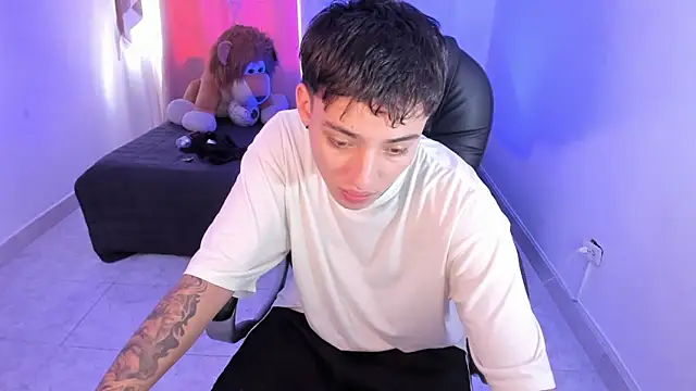 Wesleey-Boy online show from March 9, 2026, 9:19 pm