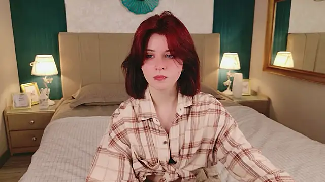Milana Bold online show from June 30, 2026, 8:54 pm