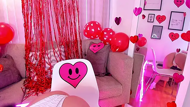 Snapshot of valery_se_ chatting on February 11, 2026, 6:35 pm valery se online show from February 11, 2026, 6:35 pm