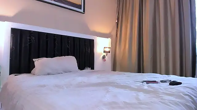 Snapshot of marrena_a chatting on February 16, 2026, 10:11 am marrena a online show from February 16, 2026, 10:11 am