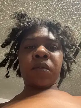 Ebony Queeen online show from April 27, 2026, 6:06 pm