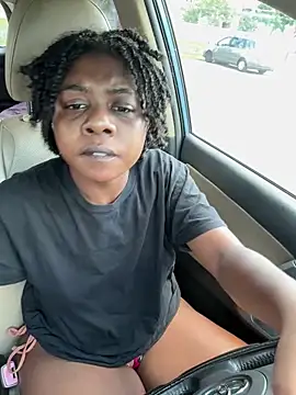 Ebony Queeen online show from May 17, 2026, 3:52 pm