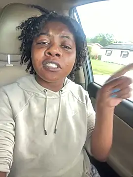 Ebony Queeen online show from May 25, 2026, 9:21 pm
