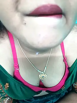 Snapshot of Tamilkannadacouple chatting on March 2, 2026, 3:30 pm Tamilkannadacouple online show from March 2, 2026, 3:30 pm