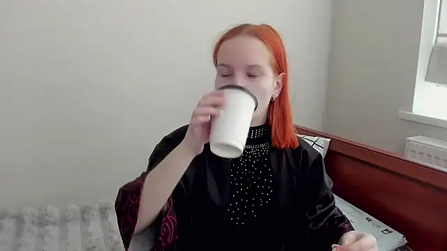 Snapshot of Vedime chatting on February 21, 2026, 8:15 am Vedime online show from February 21, 2026, 8:15 am