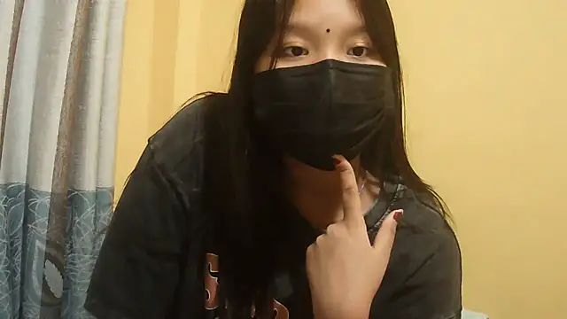 PRENCY CUTE online show from April 3, 2026, 5:00 pm