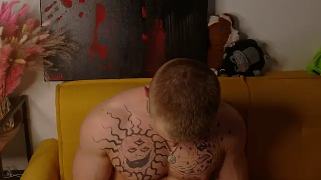 SterlingNoir online show from April 6, 2026, 8:54 pm