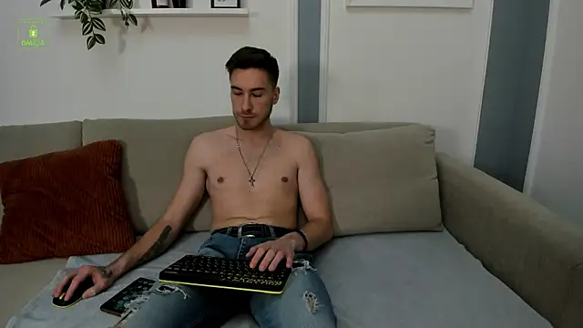 Snapshot of Harvey_Wiliams chatting on February 18, 2026, 6:42 am Harvey Wiliams online show from February 18, 2026, 6:42 am