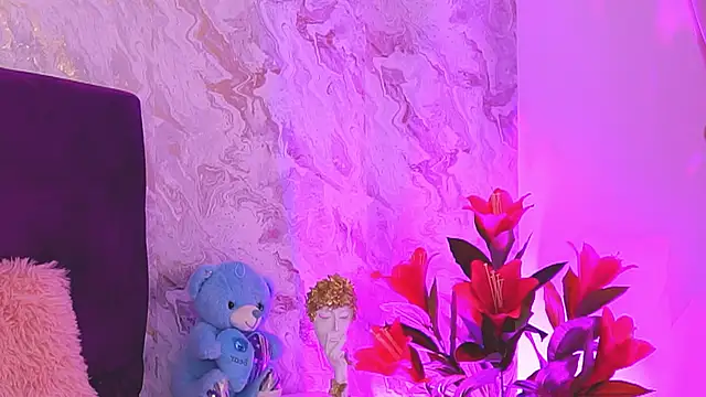 EllinaNuria online show from February 23, 2026, 3:59 am