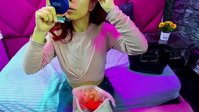 Snapshot of NinaaDark chatting on February 25, 2026, 9:24 pm NinaaDark online show from February 25, 2026, 9:24 pm