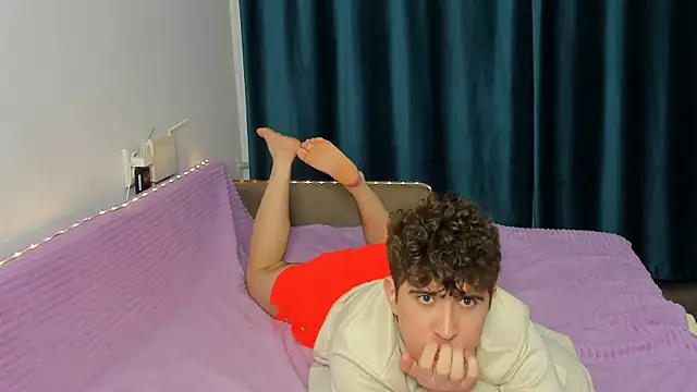 Snapshot of Johnny_Big_Ass chatting on March 2, 2026, 6:47 am Johnny Big Ass online show from March 2, 2026, 6:47 am