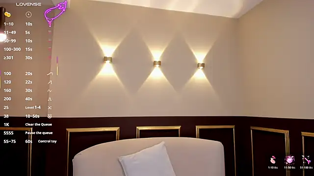 Snapshot of Josieskies_ chatting on February 13, 2026, 3:46 am Josieskies online show from February 13, 2026, 3:46 am