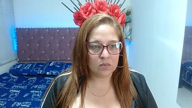 Snapshot of kataleyamilf69 chatting on February 25, 2026, 1:21 pm kataleyamilf69 online show from February 25, 2026, 1:21 pm