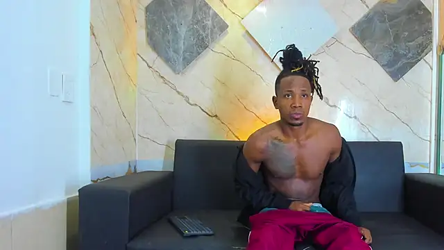 Snapshot of Jeanpieroo26 chatting on February 6, 2026, 5:12 am Jeanpieroo26 online show from February 6, 2026, 5:12 am