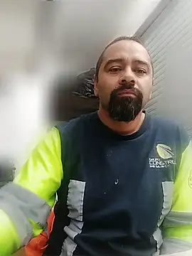 Snapshot of OMARMEX1 chatting on April 7, 2026, 4:07 pm OMARMEX1 online show from April 7, 2026, 4:07 pm