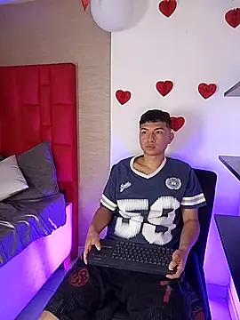 Liam Sean online show from February 26, 2026, 2:05 pm