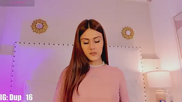 Zoe star  online show from February 12, 2026, 2:01 pm