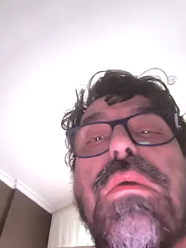 deluxpro online show from February 7, 2026, 12:42 pm