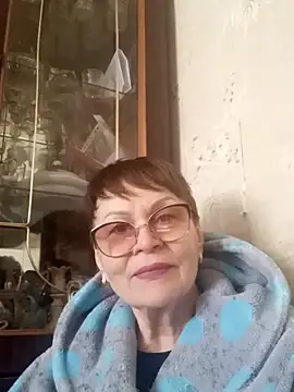 SophieBurns online show from February 19, 2026, 12:01 pm