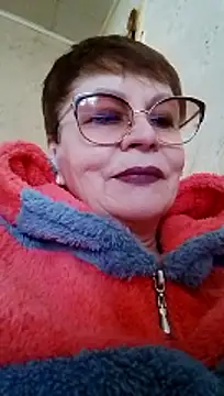 SophieBurns online show from March 4, 2026, 10:43 am