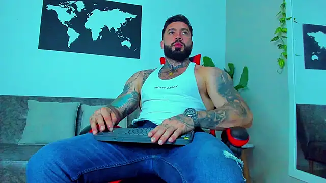 Alessrose online show from March 29, 2026, 7:14 pm