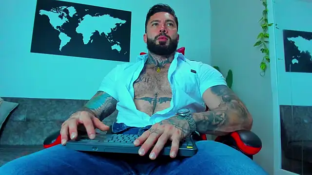 Alessrose online show from April 3, 2026, 3:10 pm