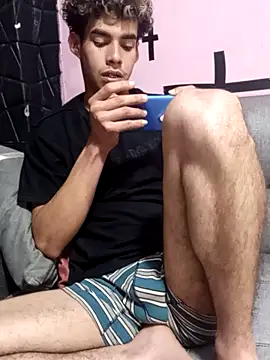 Snapshot of baby_22cm chatting on February 5, 2026, 11:42 pm baby 22cm online show from February 5, 2026, 11:42 pm