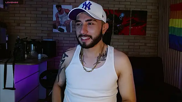 Snapshot of dave_wolf7 chatting on February 16, 2026, 3:08 pm dave wolf7 online show from February 16, 2026, 3:08 pm