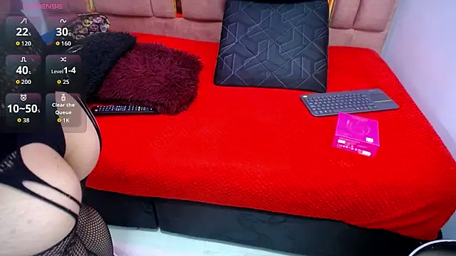 FRANCESCA LOVE  online show from March 10, 2026, 12:10 pm