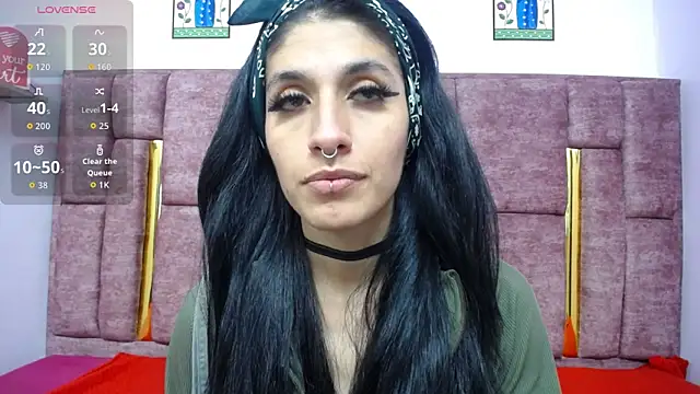 FRANCESCA LOVE  online show from April 10, 2026, 3:23 am