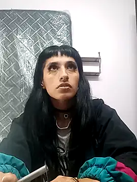 FRANCESCA LOVE  online show from April 16, 2026, 12:55 am