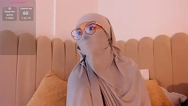 Snapshot of _amisha chatting on February 21, 2026, 11:33 am amisha online show from February 21, 2026, 11:33 am