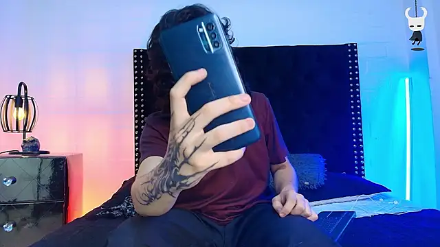 Snapshot of Axell_Kussh chatting on February 16, 2026, 12:12 pm Axell Kussh online show from February 16, 2026, 12:12 pm