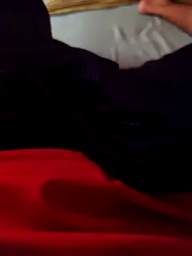 Snapshot of MOREN044 chatting on March 25, 2026, 4:57 pm MOREN044 online show from March 25, 2026, 4:57 pm