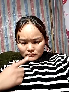 Luminana online show from February 11, 2026, 3:44 am