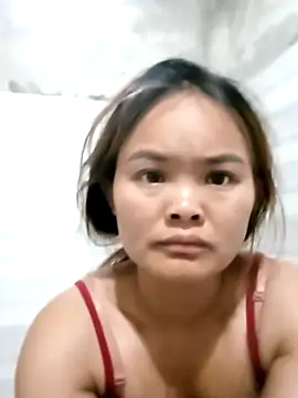 Luminana online show from April 26, 2026, 3:26 am