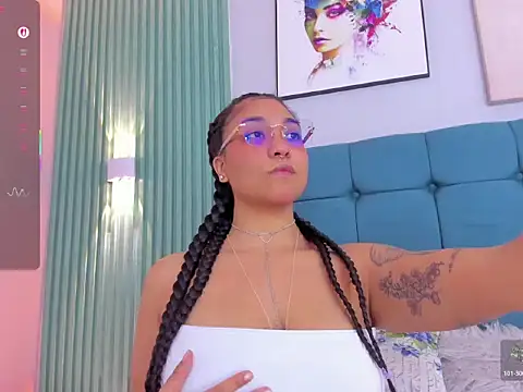 Venuz 01 online show from March 20, 2026, 9:08 pm